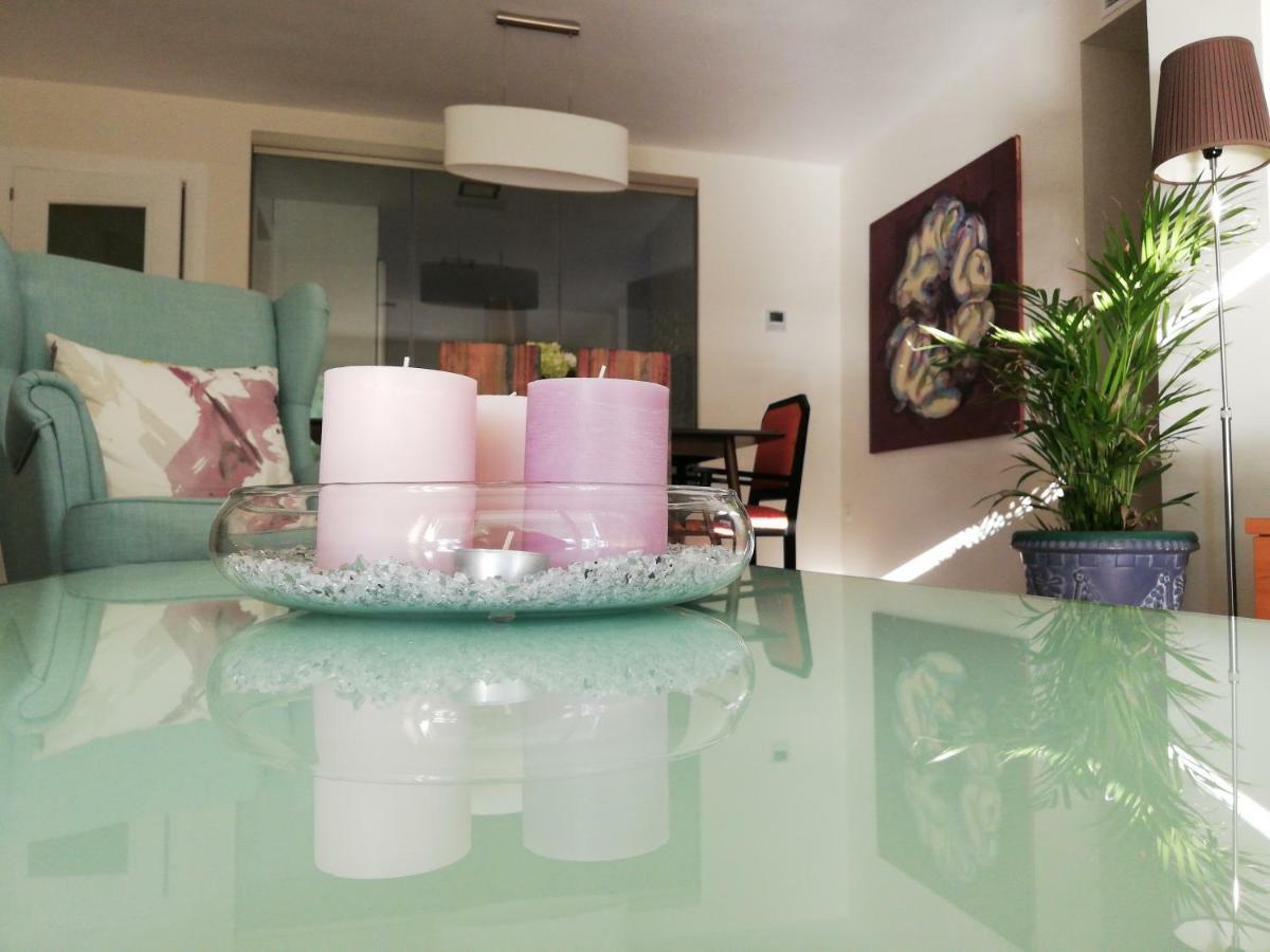 Apartamento Aurora Málaga Dış mekan fotoğraf